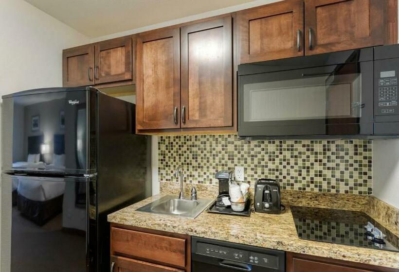 스위트 킹사이즈 침대, Mainstay Suites Near Denver Downtown