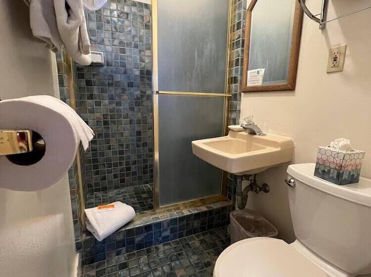 스탠다드 룸, Ocean Cove Lodge Bar & Grill