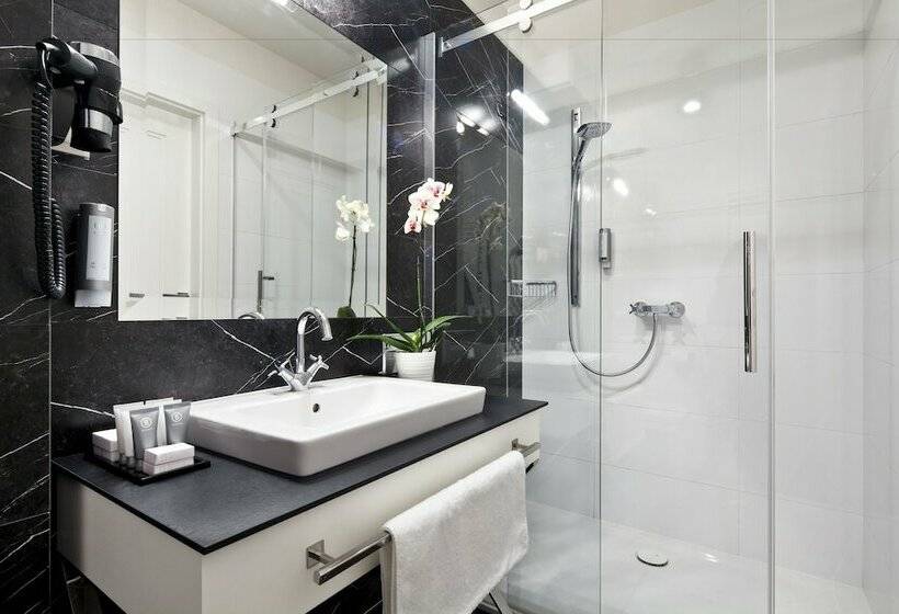 デラックスルーム, Wyndham Grand Krakow Old Town