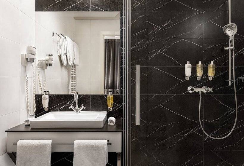 スタンダードルーム, Wyndham Grand Krakow Old Town