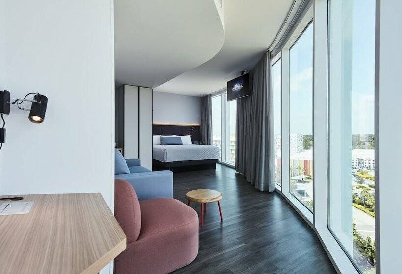 キングサイズベッドのデラックスルーム, Universal S Aventura