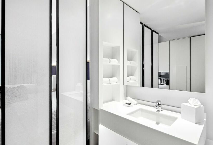 クイーンサイズベッドのスタンダードルーム, Universal S Aventura