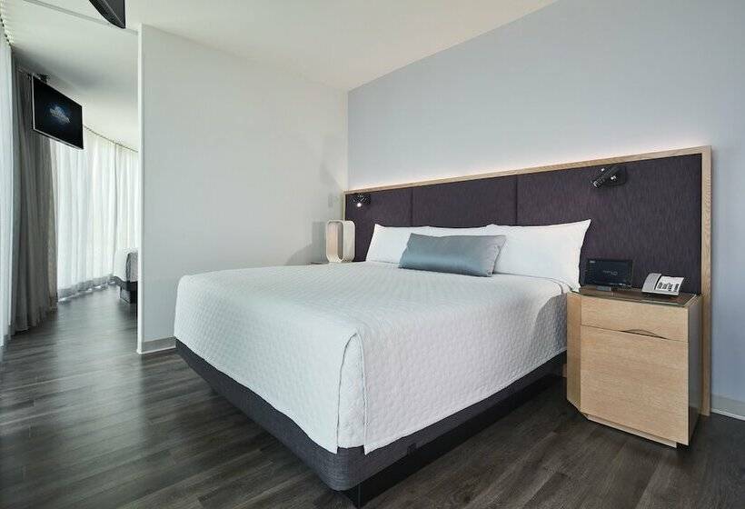 스위트, Universal S Aventura