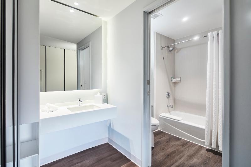 クイーンサイズベッドのスタンダードルーム, Universal S Aventura