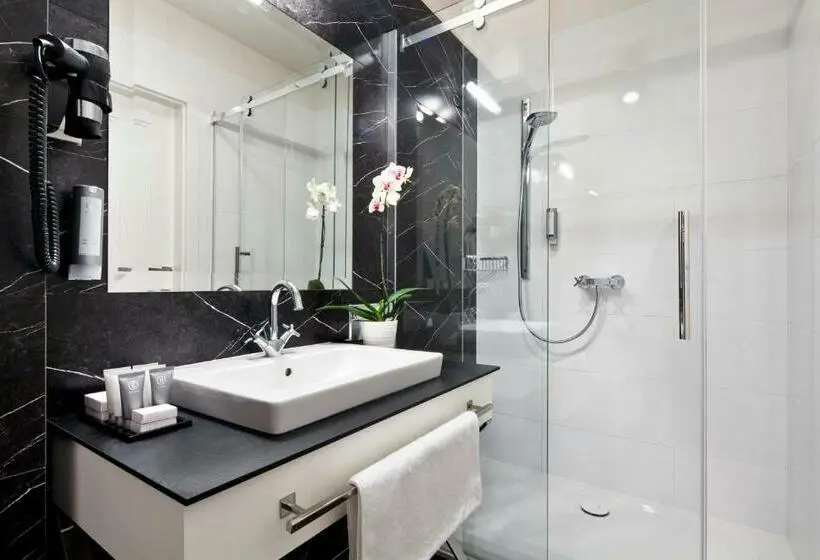 Deluxe-huone, Wyndham Grand Krakow Old Town