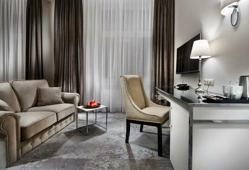 デラックスルーム, Wyndham Grand Krakow Old Town