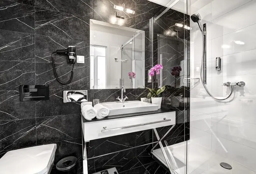 Standard-huone, Wyndham Grand Krakow Old Town