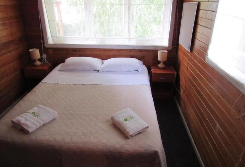 Номер Стандарт Совместная Ванная, La Guapa Hostel