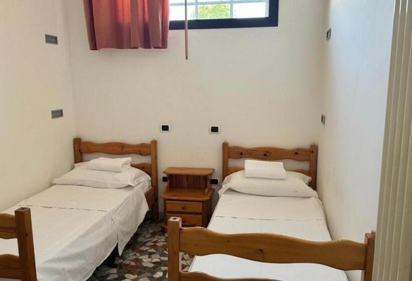 Standard room with outdoor bath, Ostello Di Vicenza