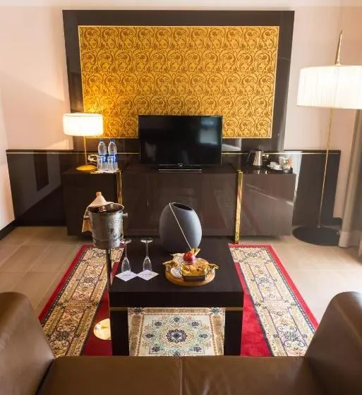Suite with Terrace, Radisson Blu Hotel N Djamena