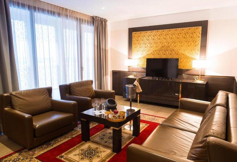 プールビュースイート, Radisson Blu Hotel N Djamena