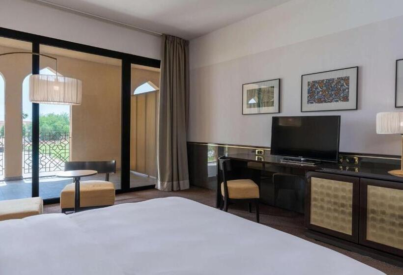 带泳池观景的豪华房, Radisson Blu Hotel N Djamena