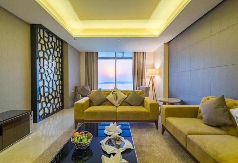سوئیت رویال, The Grove Hotel & Conference Centre Bahrain