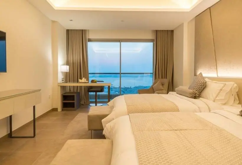 اتاق پرمیوم با چشم‌انداز دریا, The Grove Hotel & Conference Centre Bahrain
