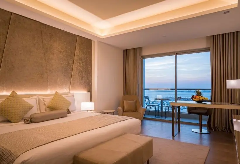 اتاق پرمیوم با چشم‌انداز دریا, The Grove Hotel & Conference Centre Bahrain