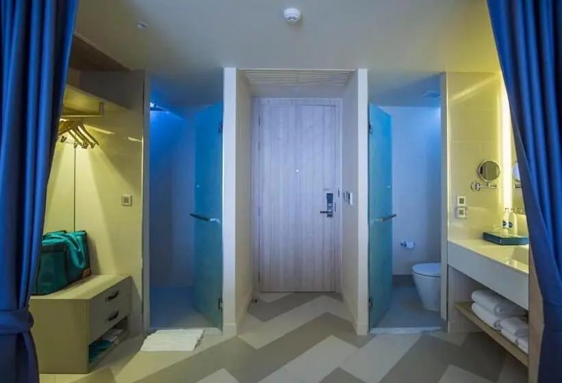 Standard Room with Hot Tub