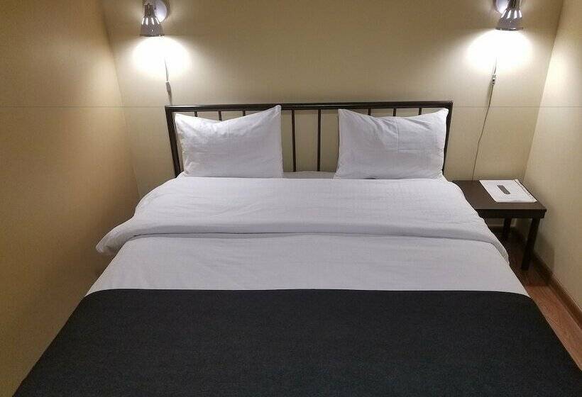 اتاق استاندارد, Troyka Hotel Moscow