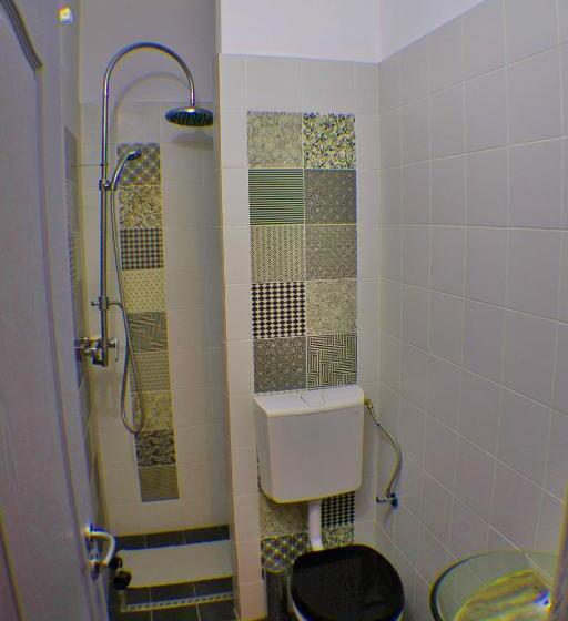 اتاق استاندارد چهار تخته, Cloud 9 Living