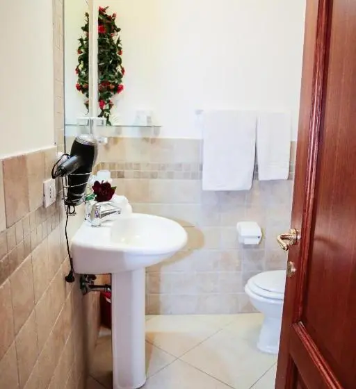 Standard Yhden Hengen Huone, Fiumicino Inn Airport