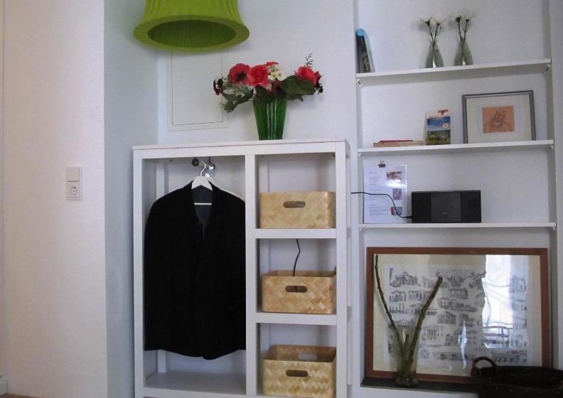 基本间, Mosel   River   Quartier 31