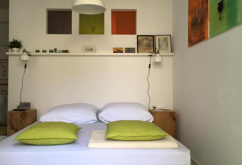 基本间, Mosel   River   Quartier 31