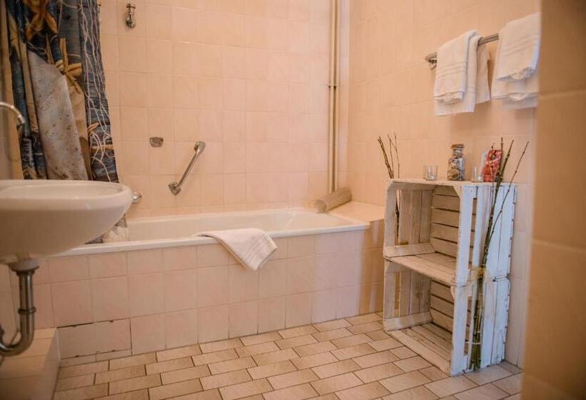 Номер Economy, Allmanns Kroog