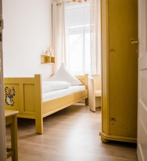 Номер Стандарт Индивидуальный, Allmanns Kroog