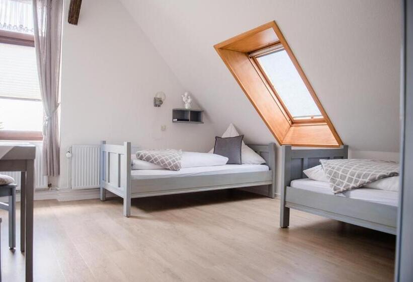 Номер Economy, Allmanns Kroog