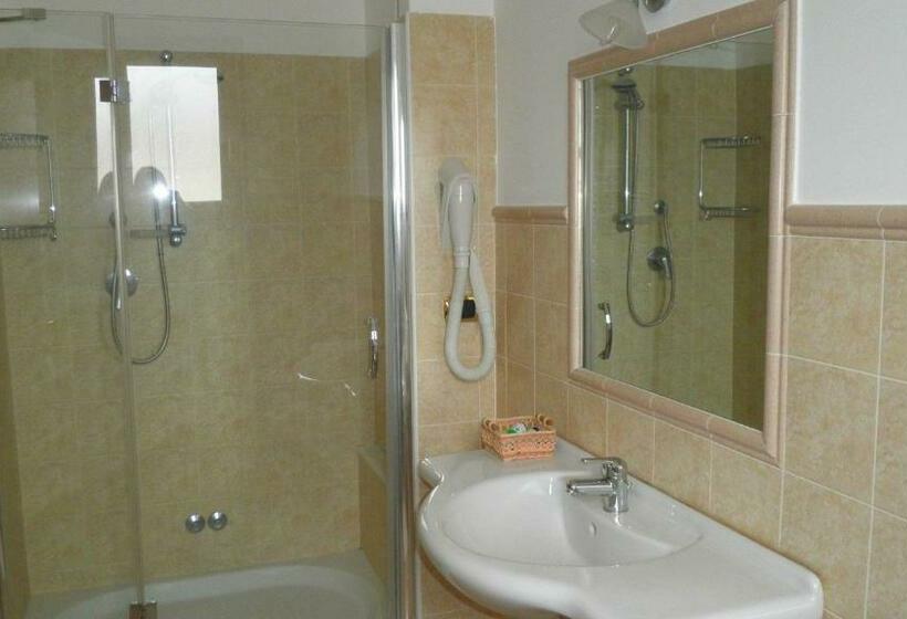 스탠다드 룸, Bilha