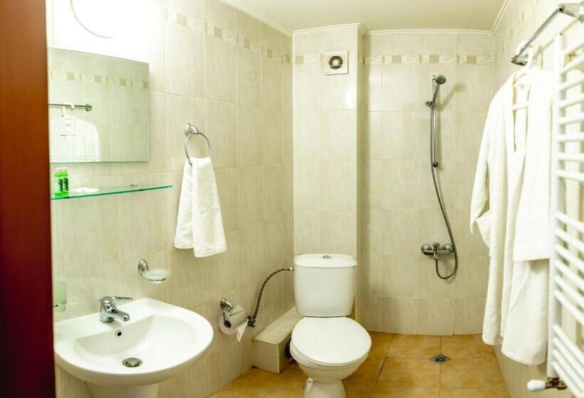 Апартаменты 2 Спальни, Velinov Boutique