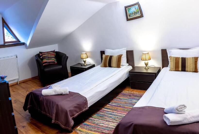 Апартаменты Дюплекс 1 Спальня, Velinov Boutique