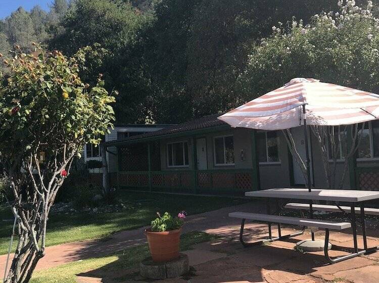 스탠다드 룸 호수 전망, Clear Lake Vista Resort