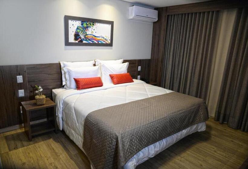 غرفة قياسية, Dubai Suites