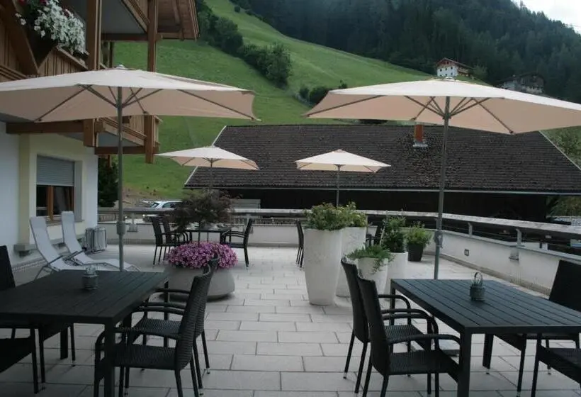 Standard-huone Parveke, Garni Angerer