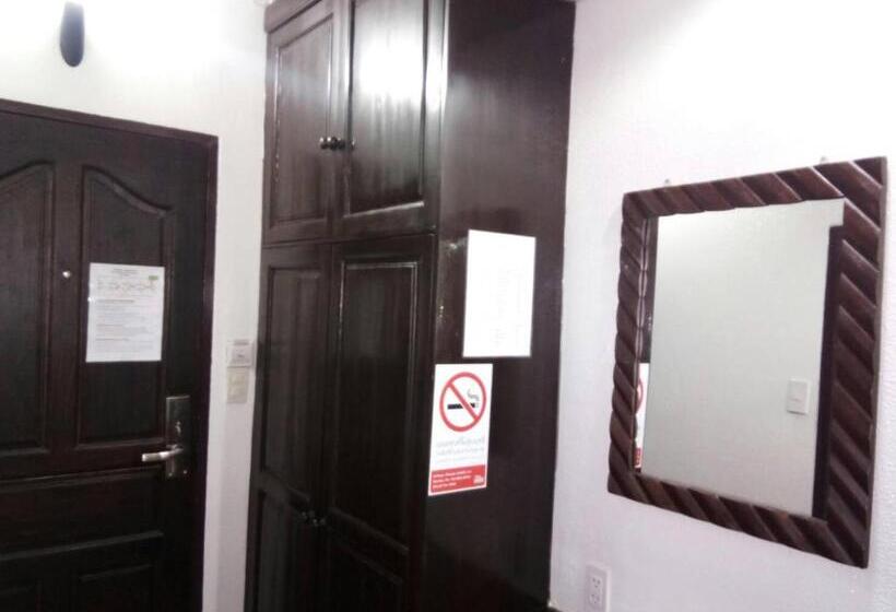 Номер Deluxe, Kmkwanphayao