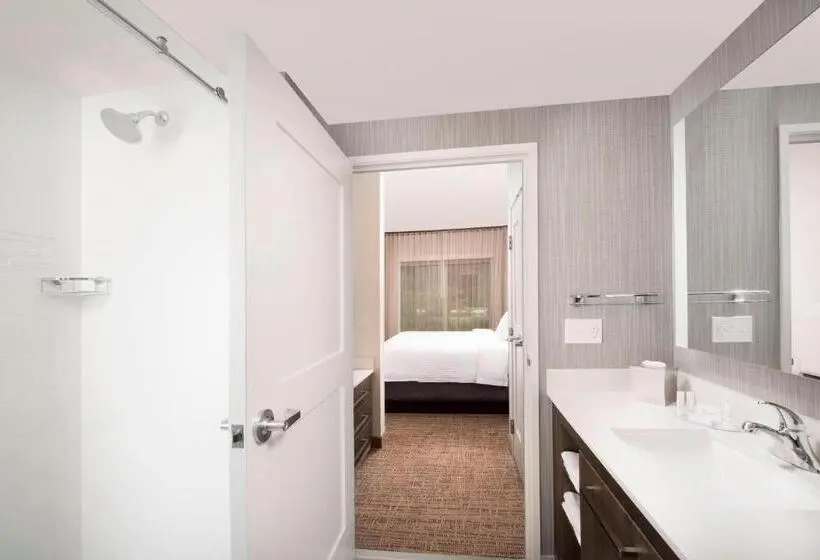 キングサイズベッドのスイートルーム, Residence Inn By Marriott Baltimore Owings Mills