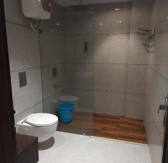 غرفة ديلوكس, Star Inn