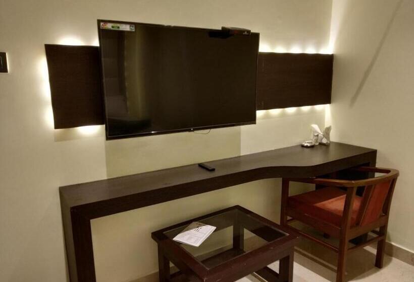 Номер Deluxe, Star Inn