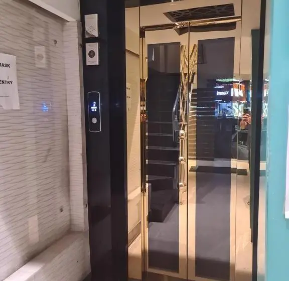 Deluxe-huone, Star Inn