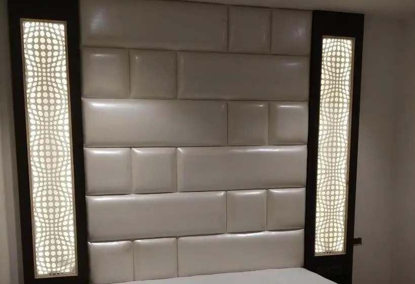 Deluxe-huone, Star Inn
