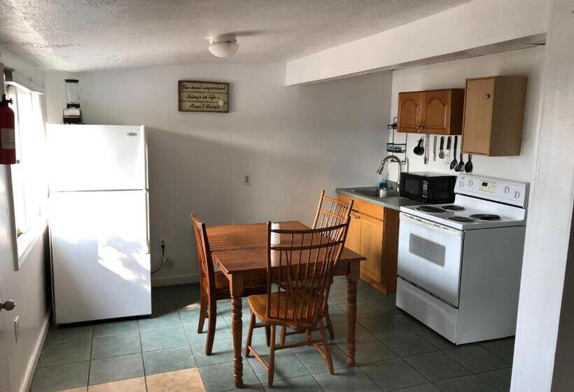 Апартаменты 2 Спальни, Island View Motel