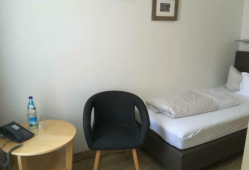 标准单人间, Landhotel Steffen