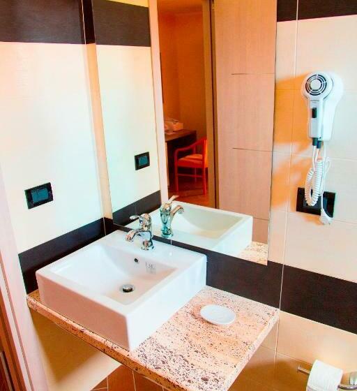 اتاق استاندارد, San Pio Bed & Breakfast