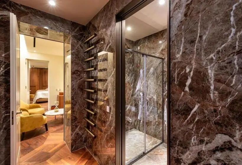 سوییت جونیور, Af Duomo   Milano Luxury Suites
