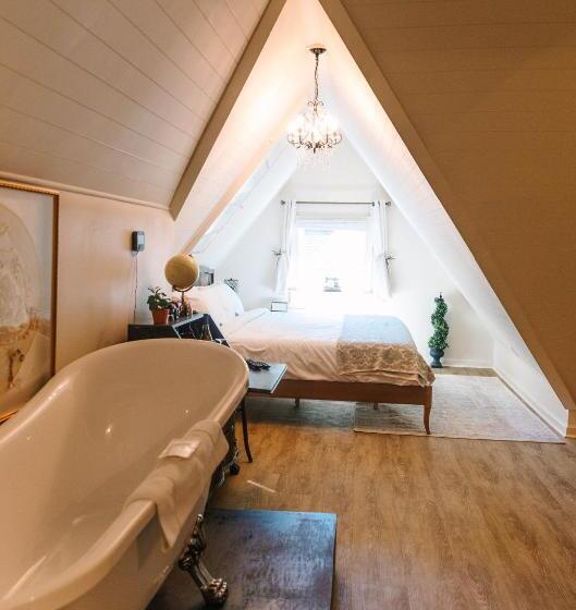 패밀리 스위트, Stanley House Inn