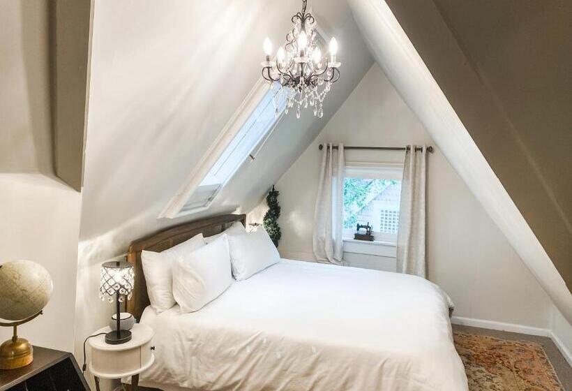 Family Suite, Stanley House Inn