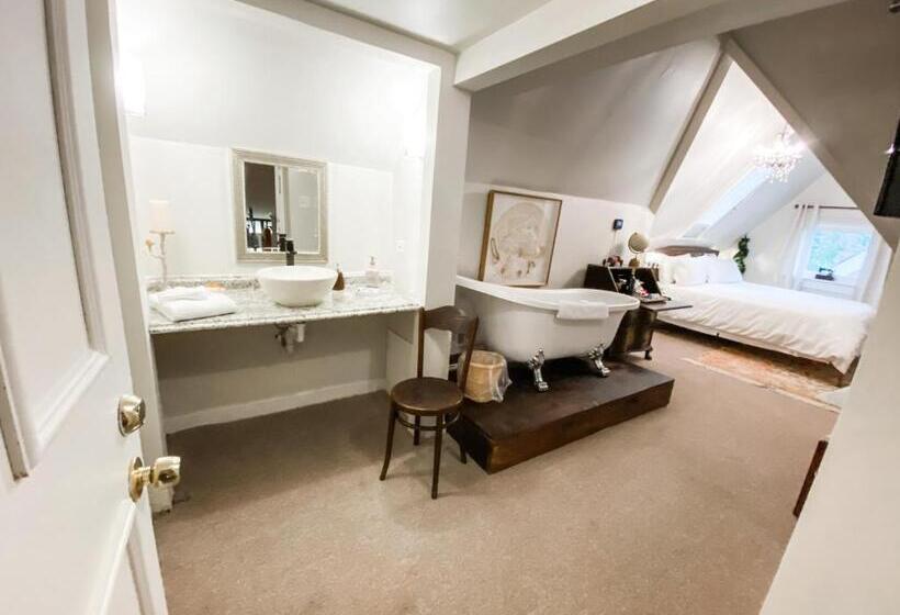 Family Suite, Stanley House Inn