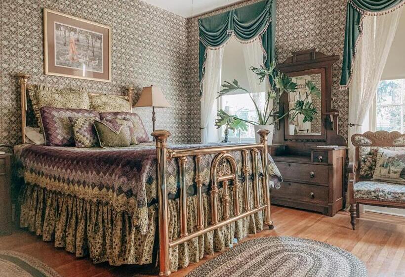 Номер Стандарт, Emig Mansion