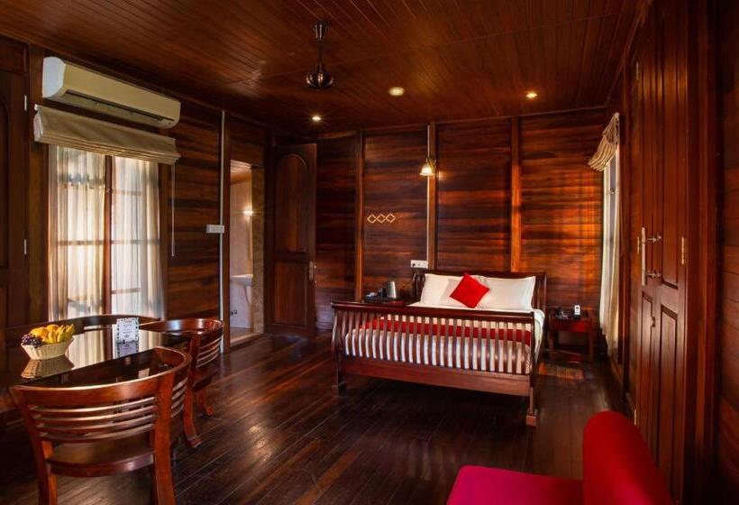 Chambre Supérieure Lit King Size, Cyrus Resort