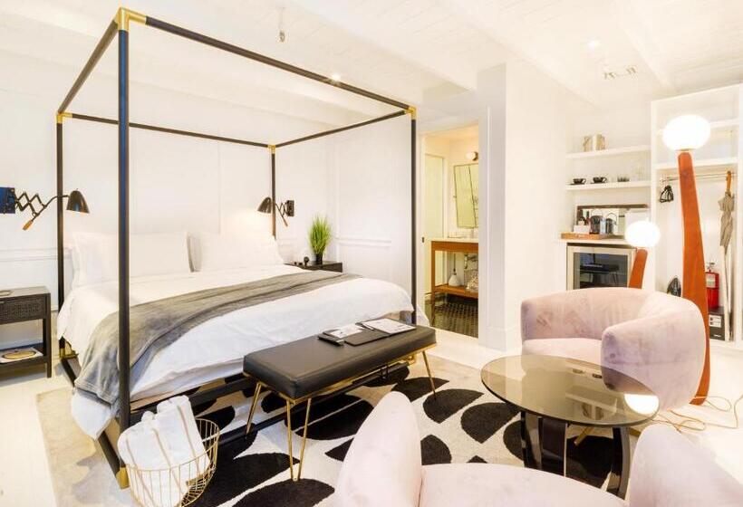 מיטת קינג בסוויטה, American Beech